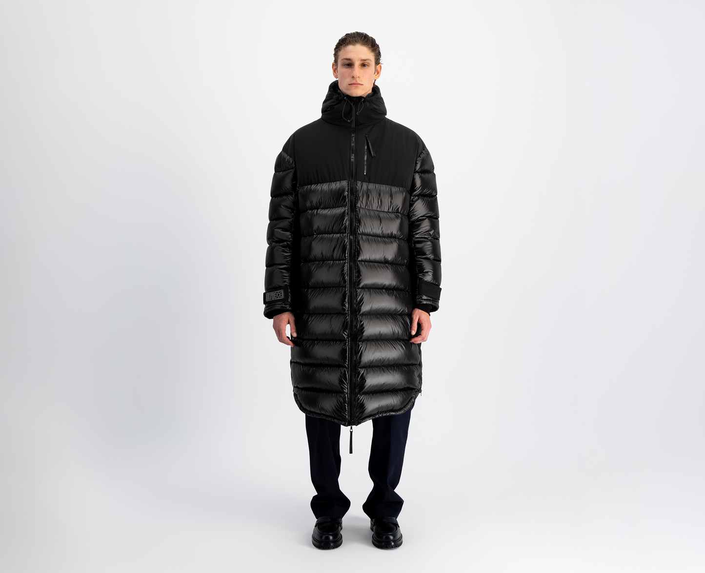 Herren Daunenmantel, schwarz