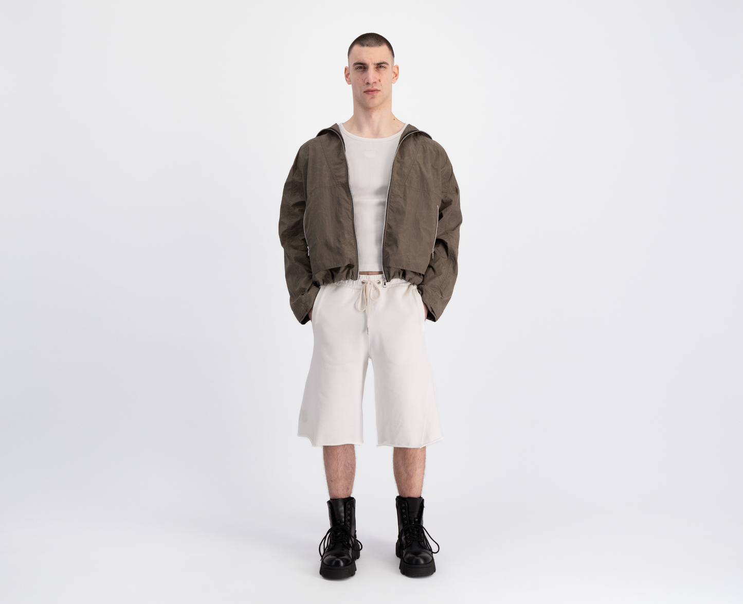 Men's 3/4 jogging trousers, off white