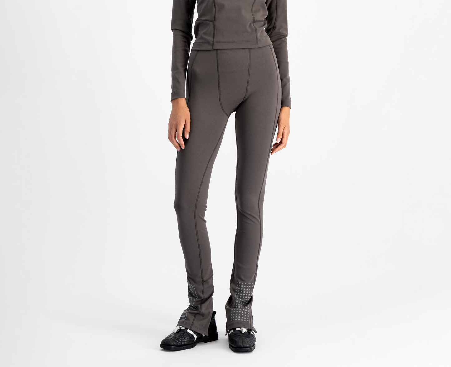 Women's leggings with leg cut-out and print, taupe