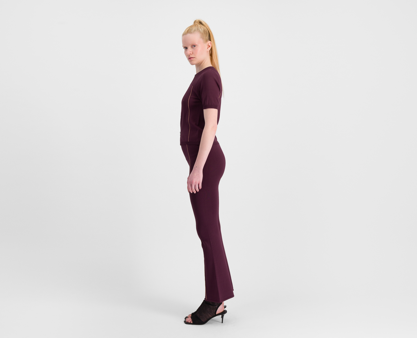 Women's knitted flared trousers, bordeaux