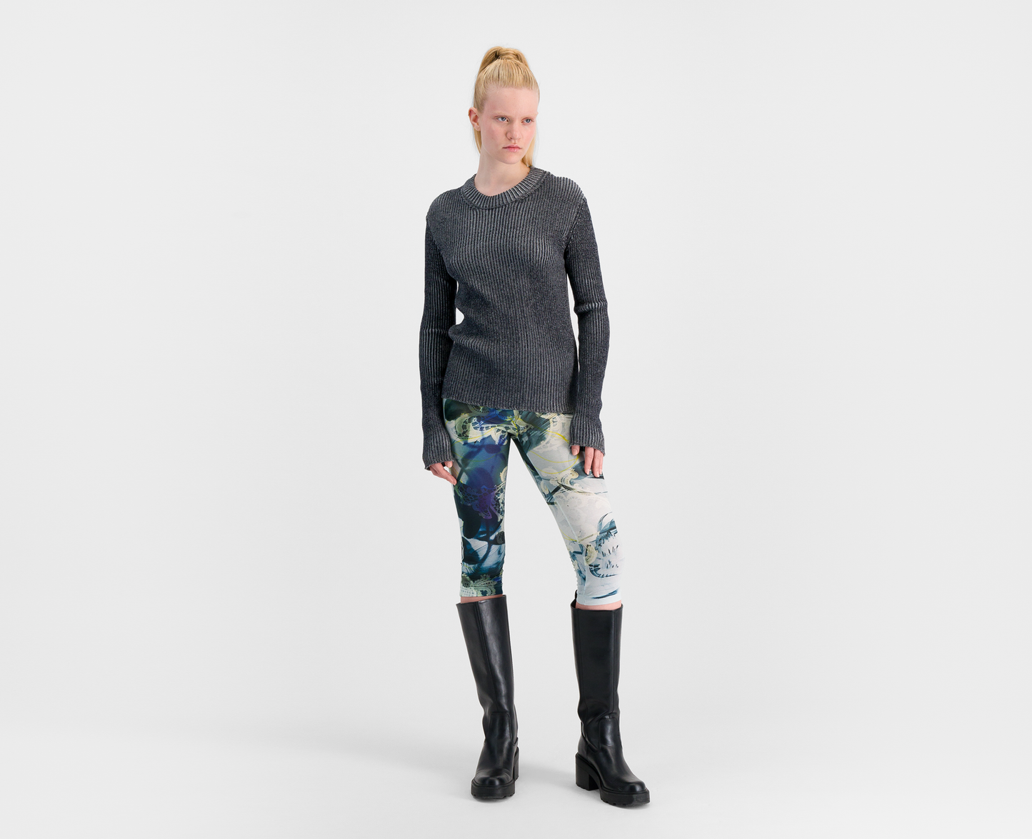 Women's knitted sweater, navy