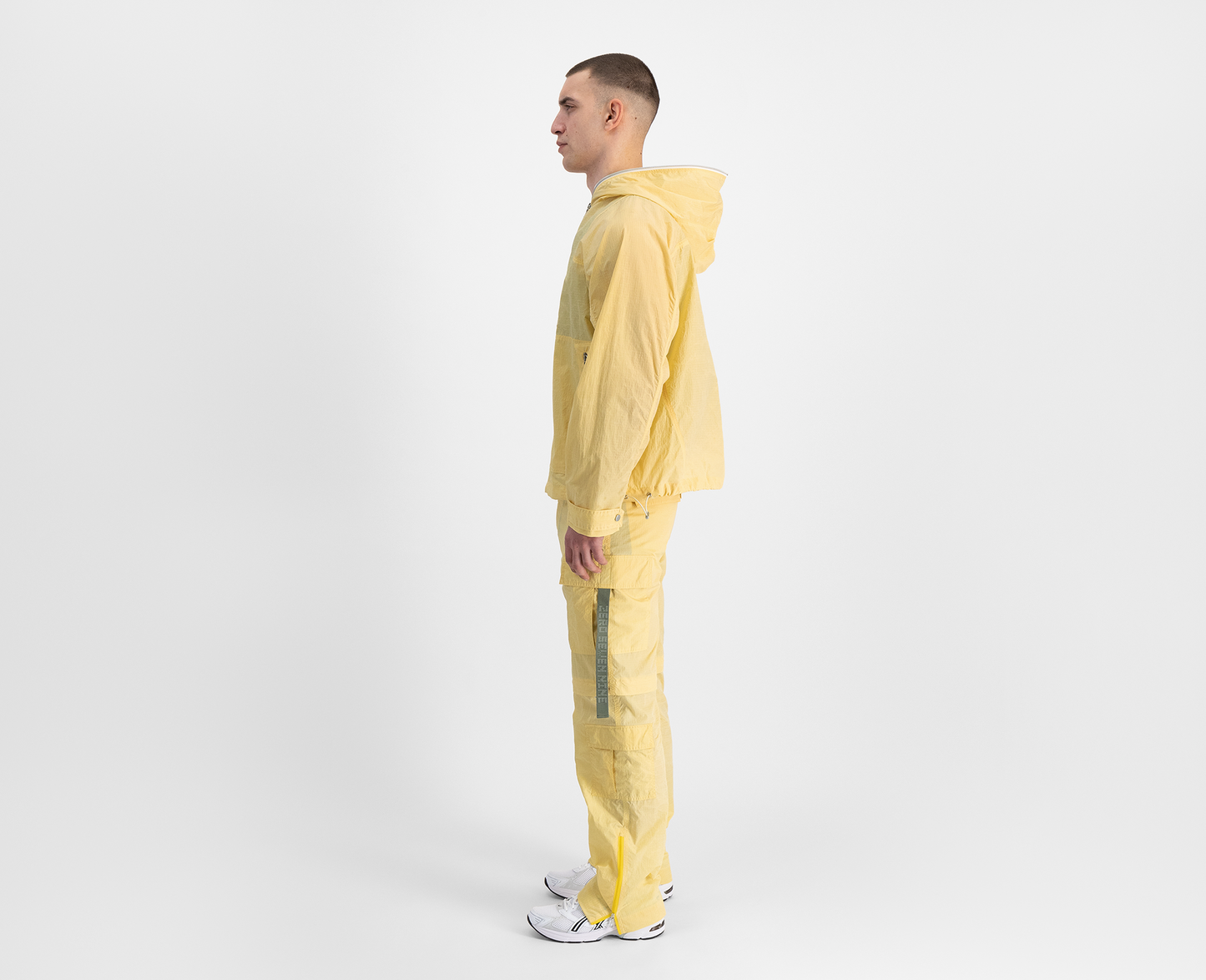 Men's lightweight cargo jacket, yellow