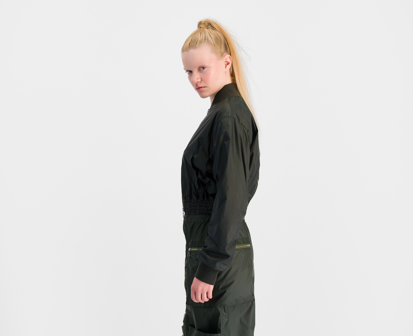 Damen cropped Bomberjacke, khaki