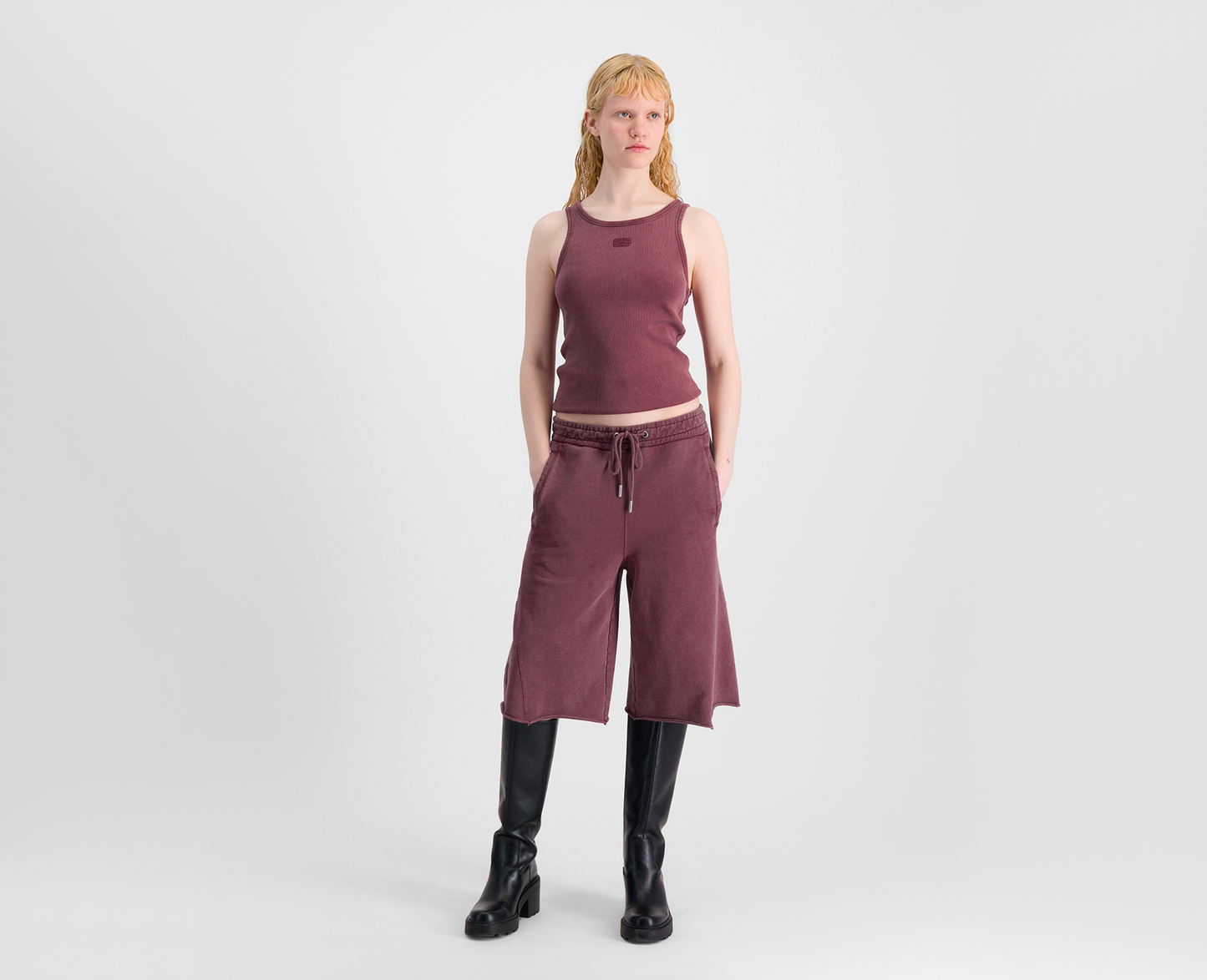 Women's 3/4 jogging pants, burgundy