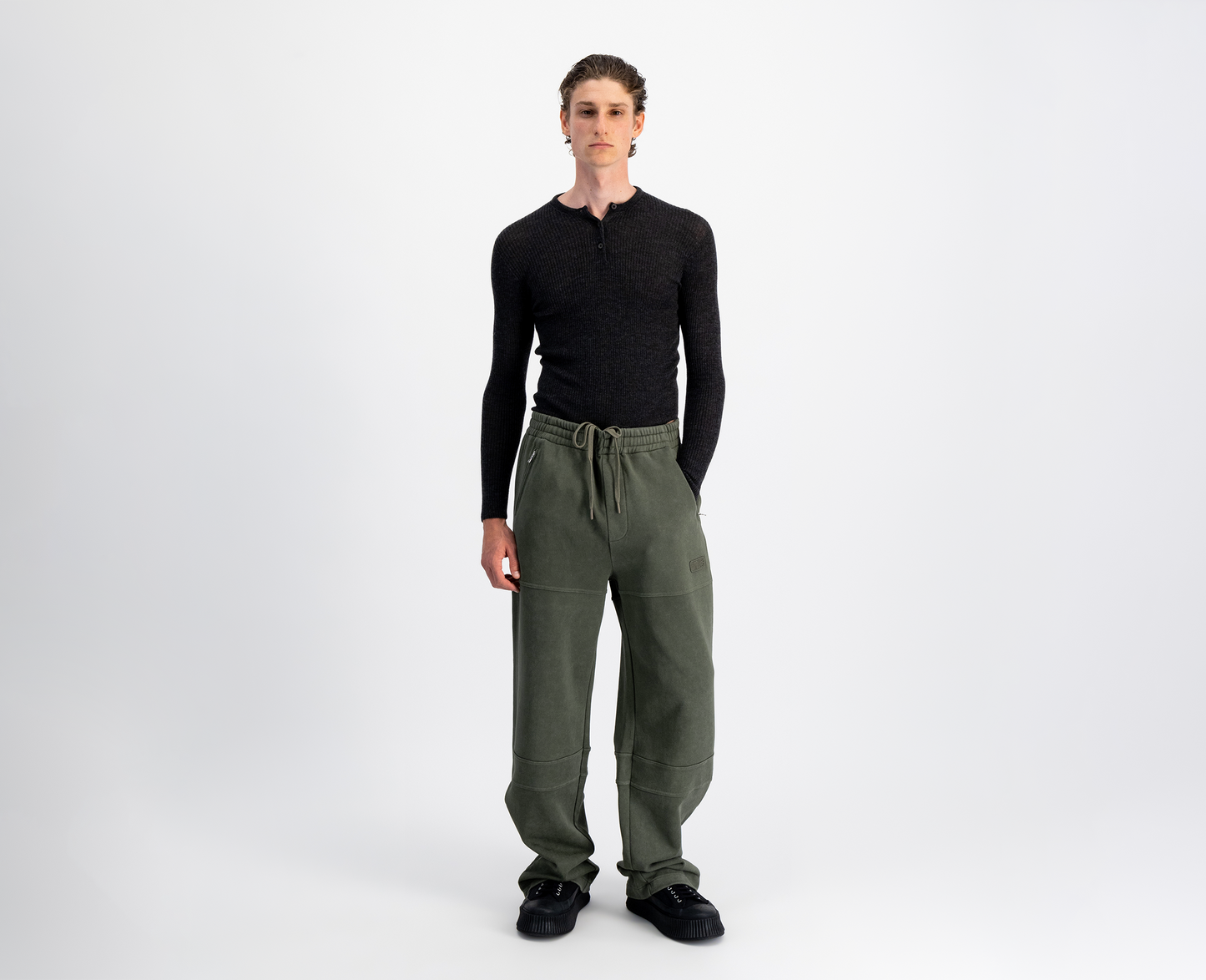 Men's track pants, moss green