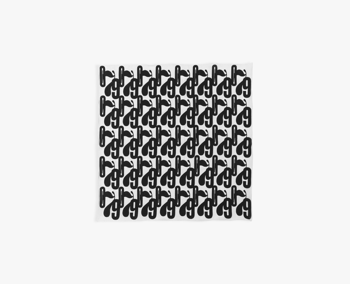 Seiden Foulard "079 Logo Print", schwarz/weiss